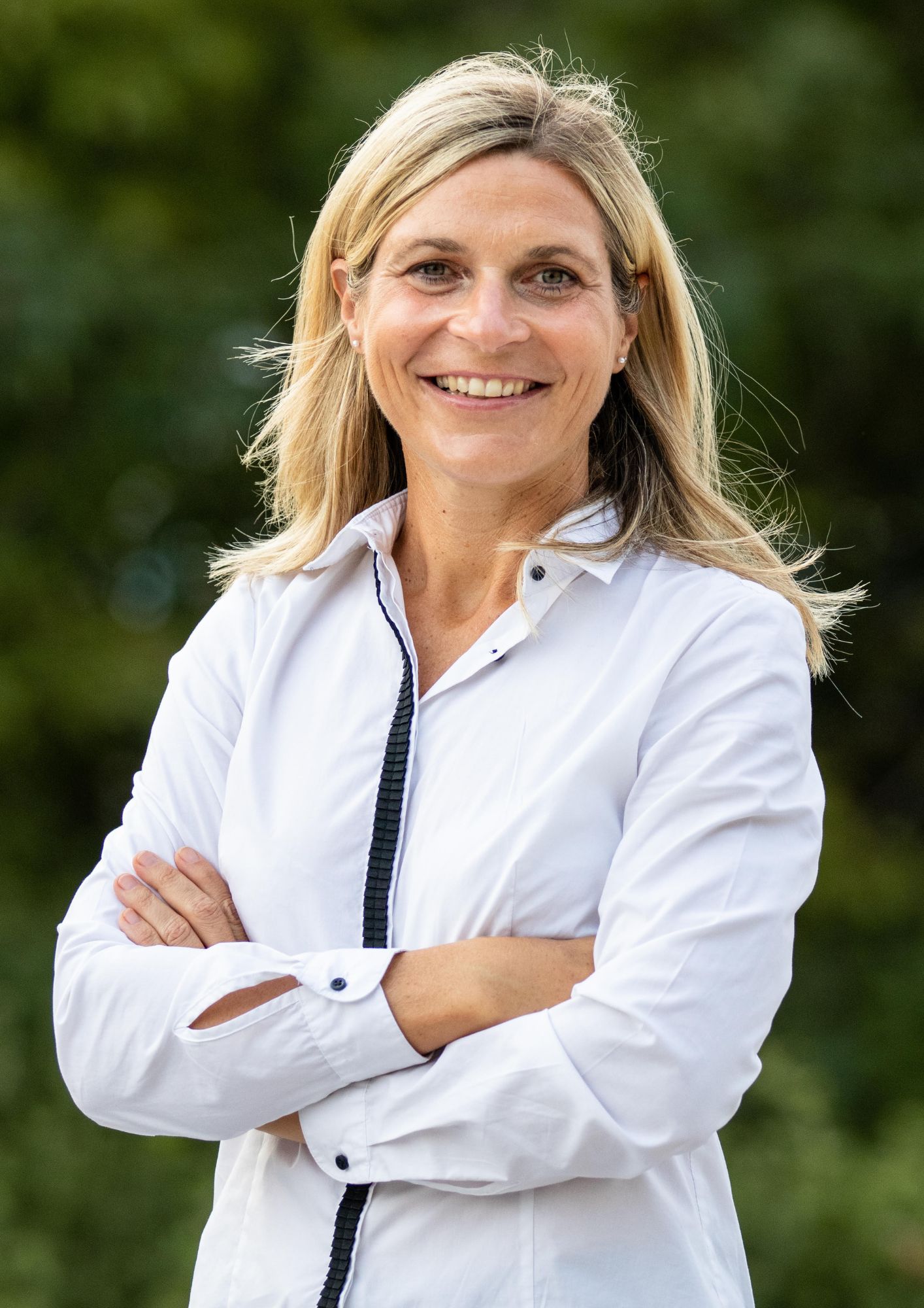 White Yellow and Black Modern Minimalist Advertising Flyer