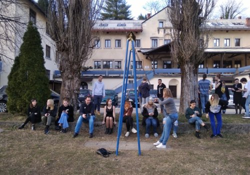 Living in Idrija – Poglejmo mednarodno!