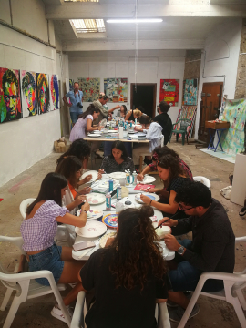 Andrejka L. Kofol: Na obisku pri francoskih mojstrih obrti [Curae]