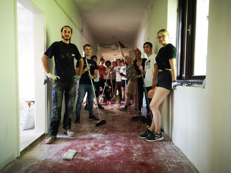 Začetek mednarodnega prostovoljskega projekta Oživimo hi&scaron;o III