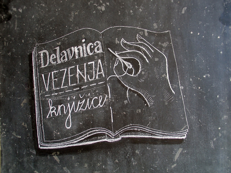 Delavnica vezenja knjižice