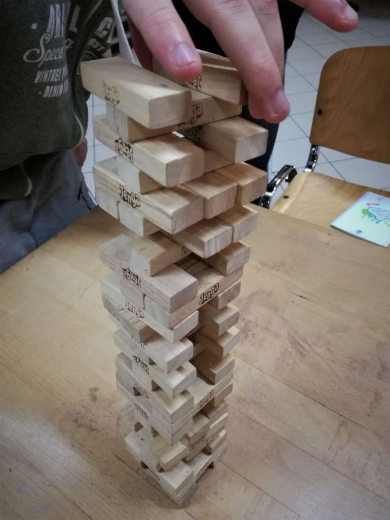 Večer družabnih iger