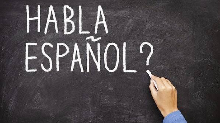 &Scaron;panske pogovorne urice z EVS prostovoljko