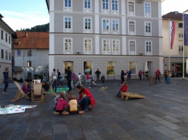 Priročnik za organizacijo mestnega igri&scaron;ča